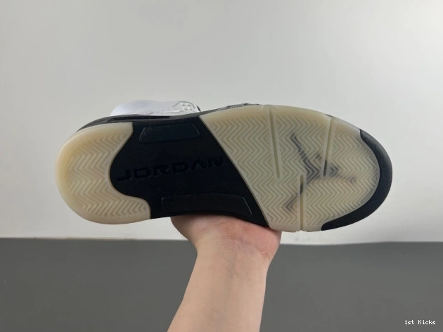 1st Kicks BLACK' AIR JORDAN DD0587-110 5 RETRO 'WHITE 0721